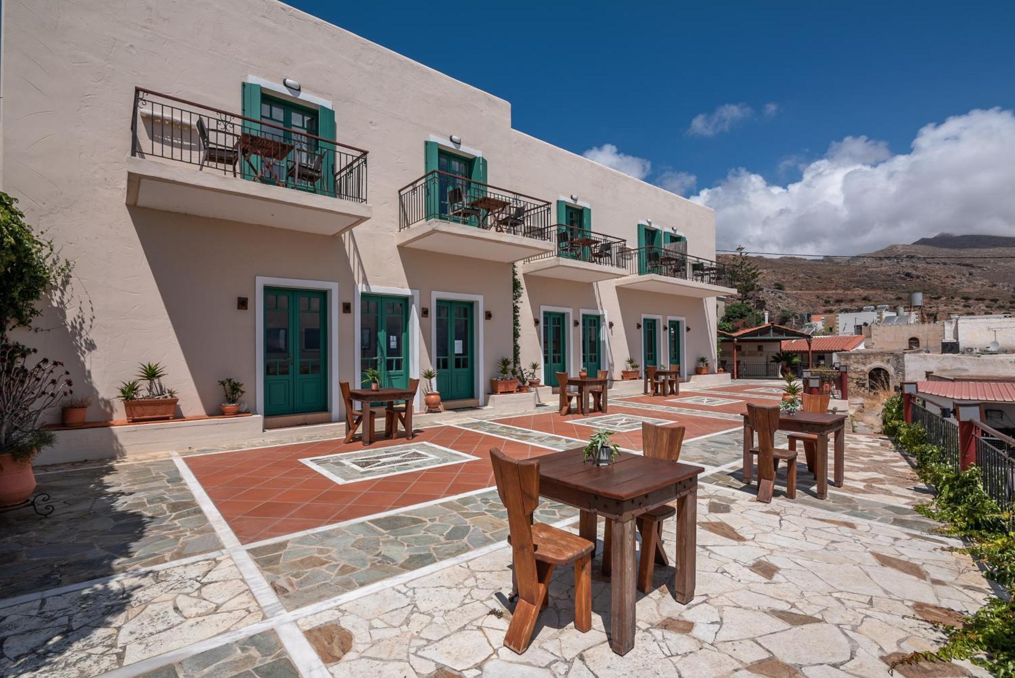 Kaliviani Traditional Hotel Kíssamos Exteriör bild